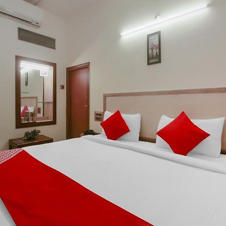Kaveri Hotel Bed & Breakfast Májszúr Kültér fotó