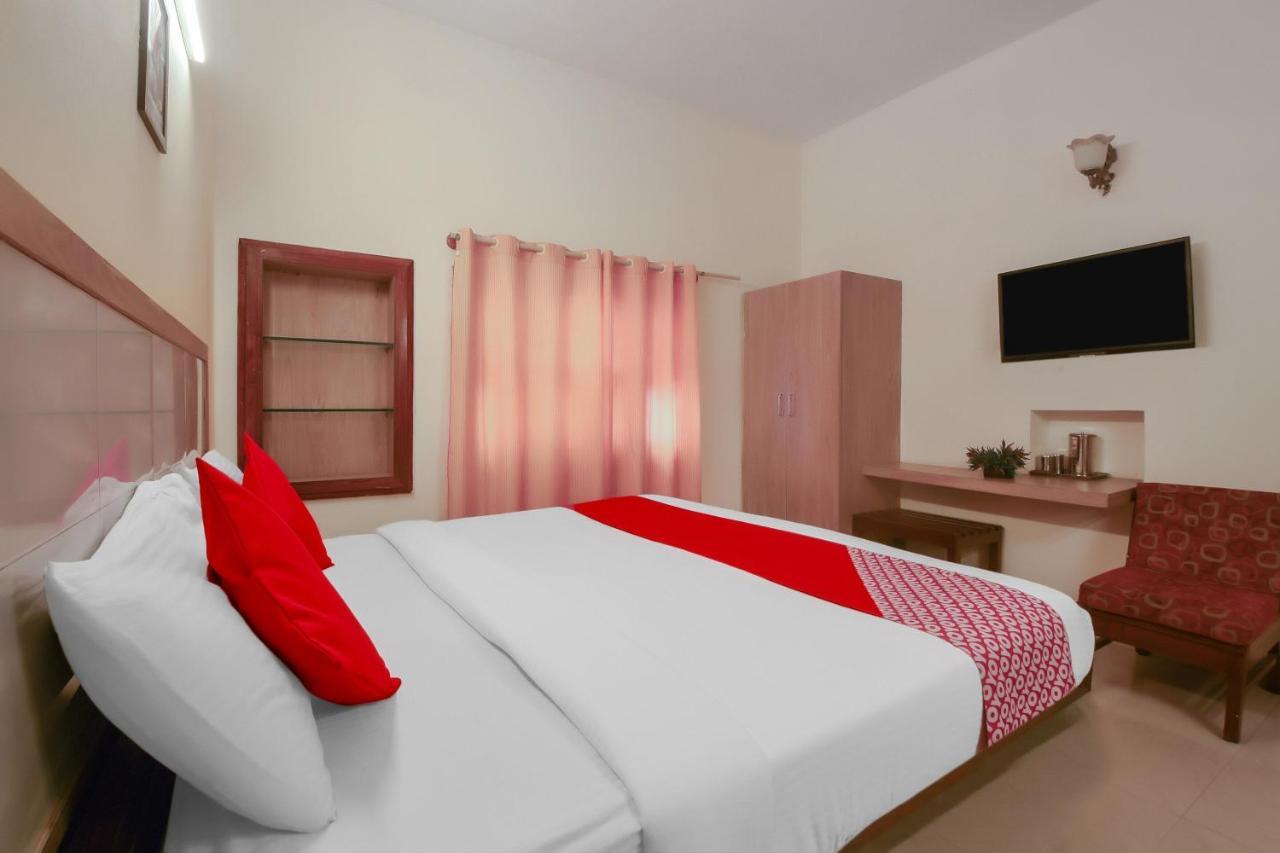 Kaveri Hotel Bed & Breakfast Májszúr Kültér fotó