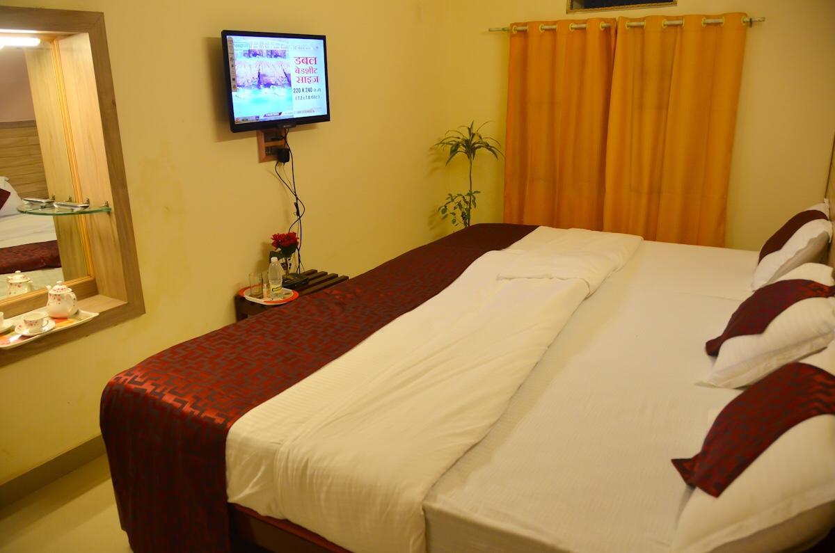 Kaveri Hotel Bed & Breakfast Májszúr Kültér fotó