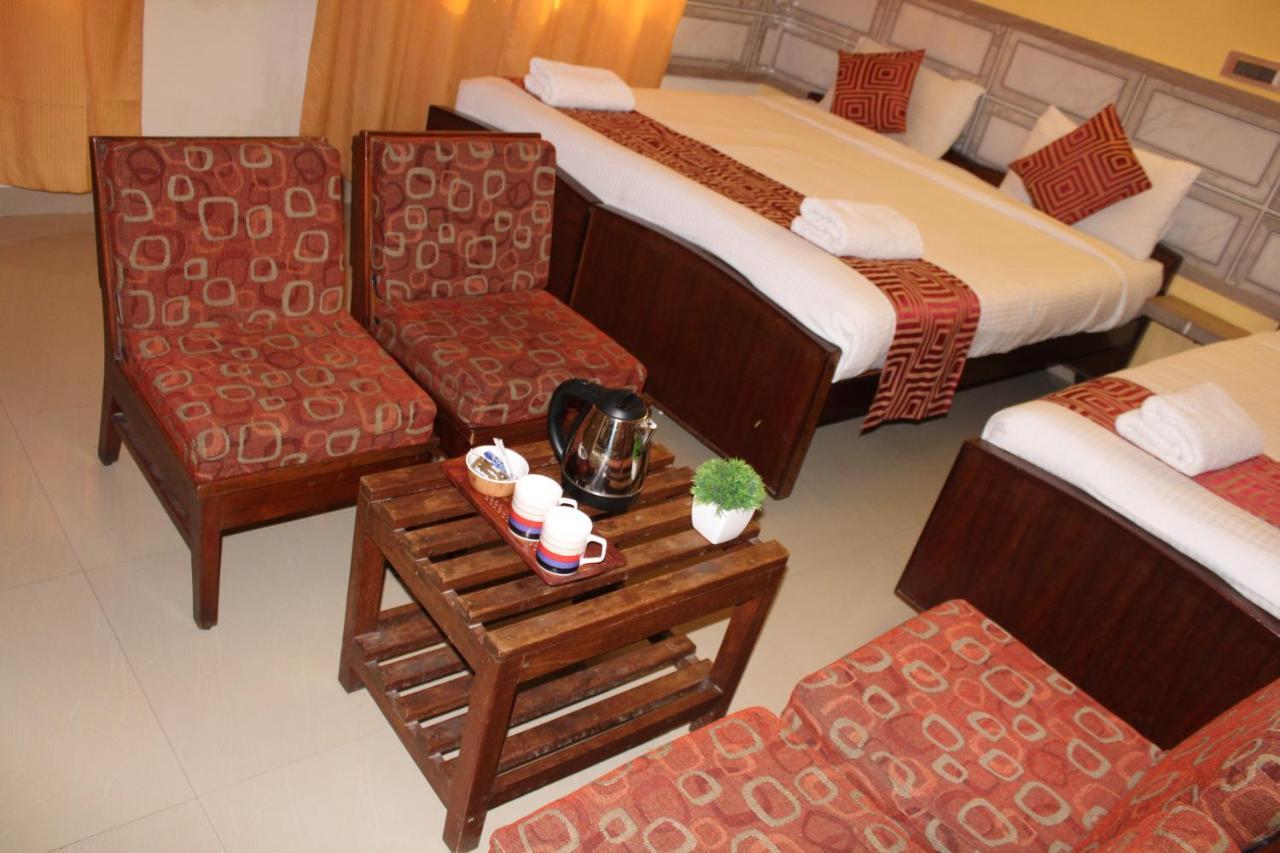 Kaveri Hotel Bed & Breakfast Májszúr Kültér fotó